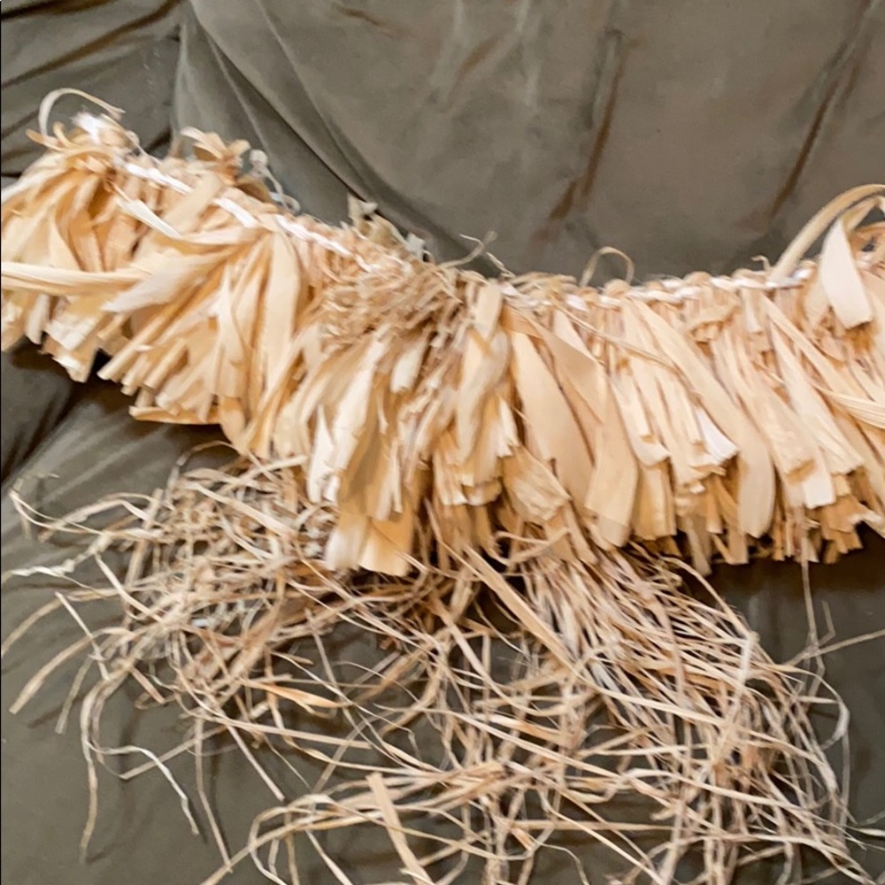 Short raffia grass skirt. Handmade